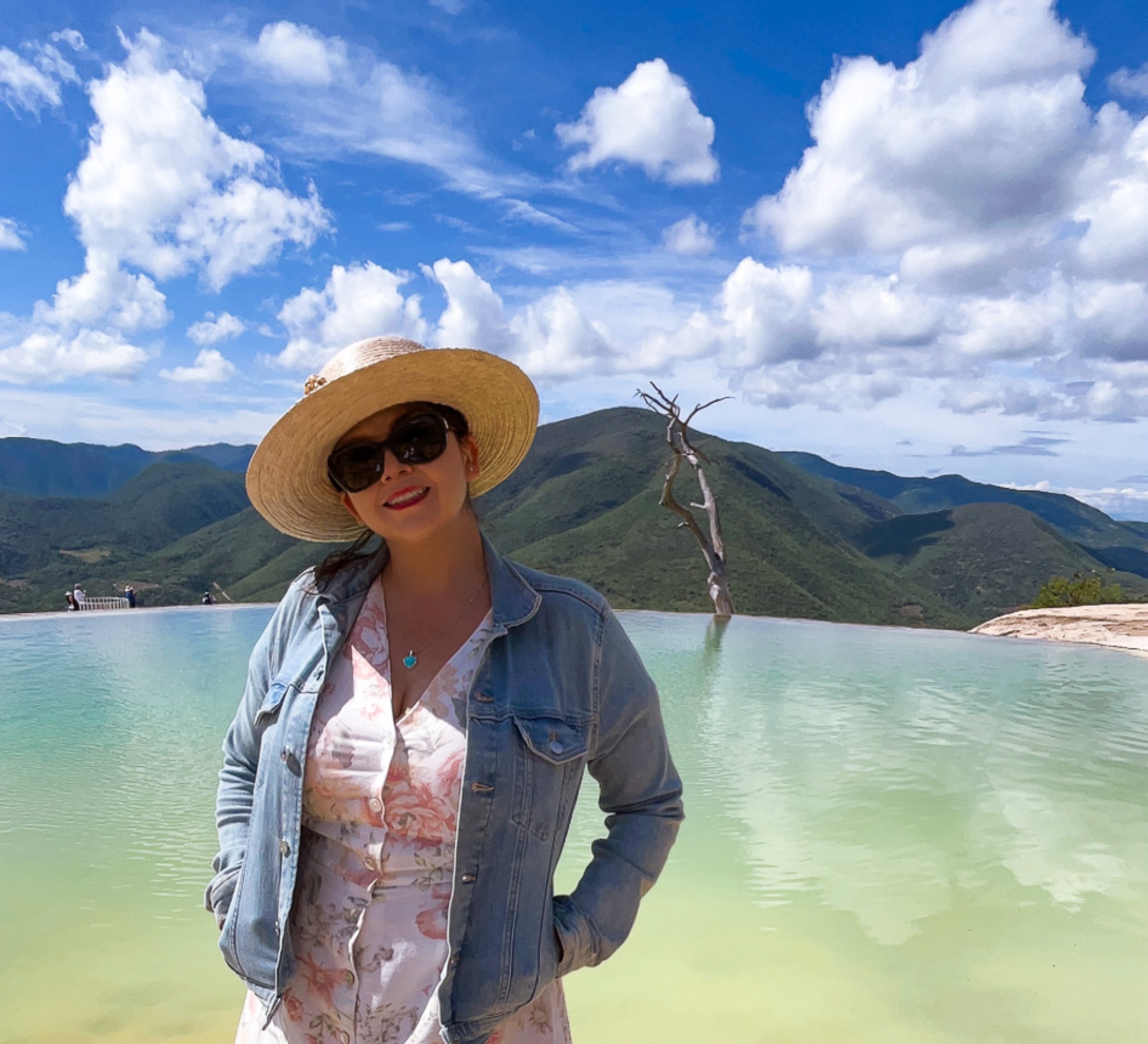 Rostro de Grisell en Hierve el agua